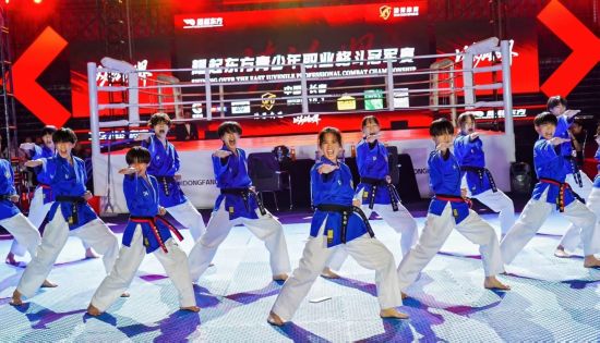 ���L(zh��ng)���w�������e�k�ġ�ҫ��|���������I(y��)�񶷹�܊ِ��ِ���������^����2�f(w��n)�˴���