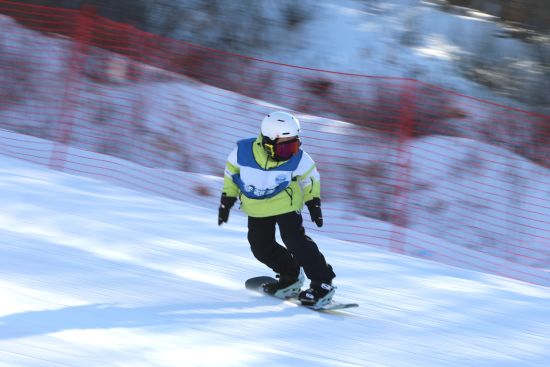 �Ӽ���ί������/���D